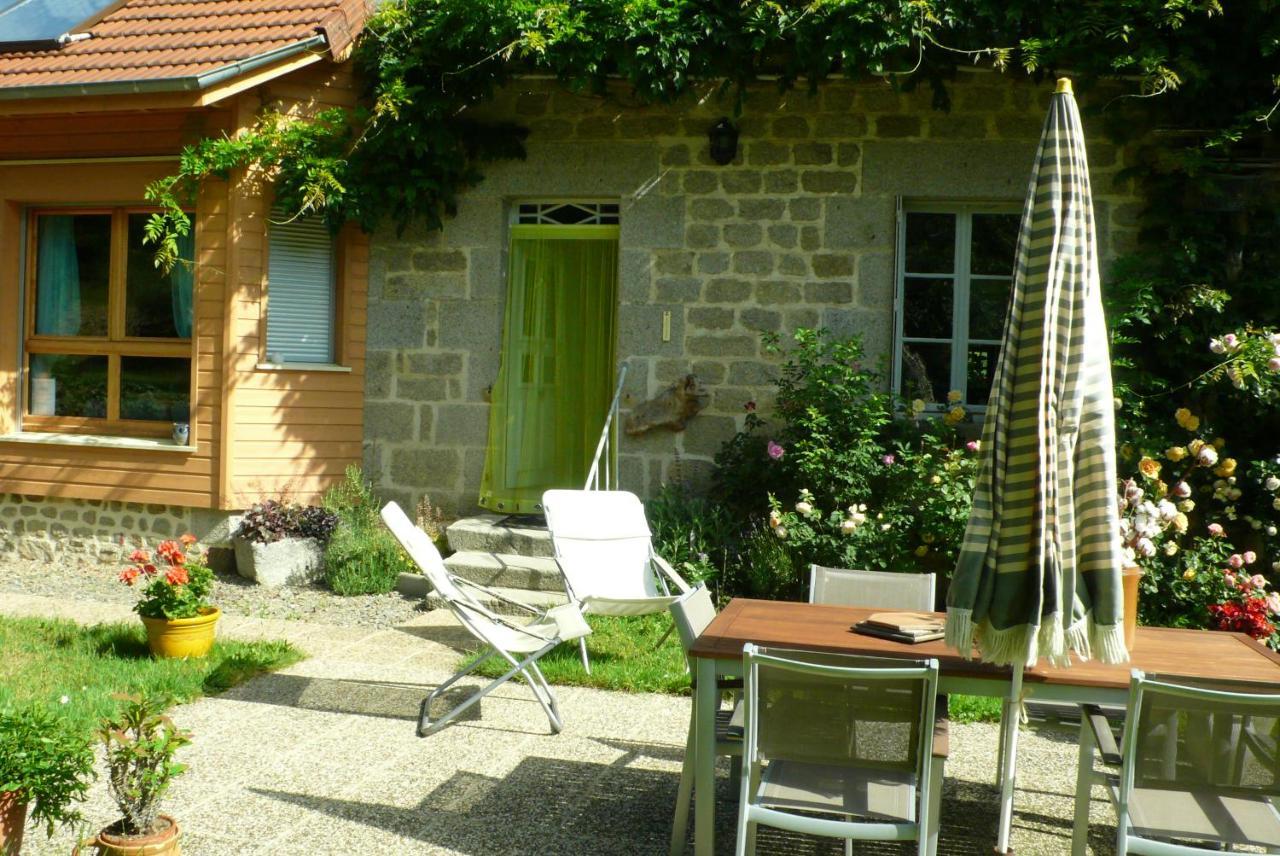 Saint-Georges-NigremontChez Geppetto住宿加早餐旅馆 外观 照片